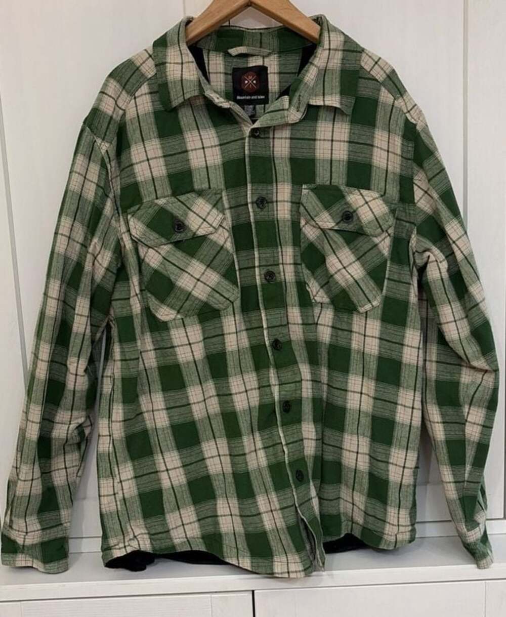 Mountain and Isles Men's Fleece-Lined Plaid Button-Down Shirt Jacket Large